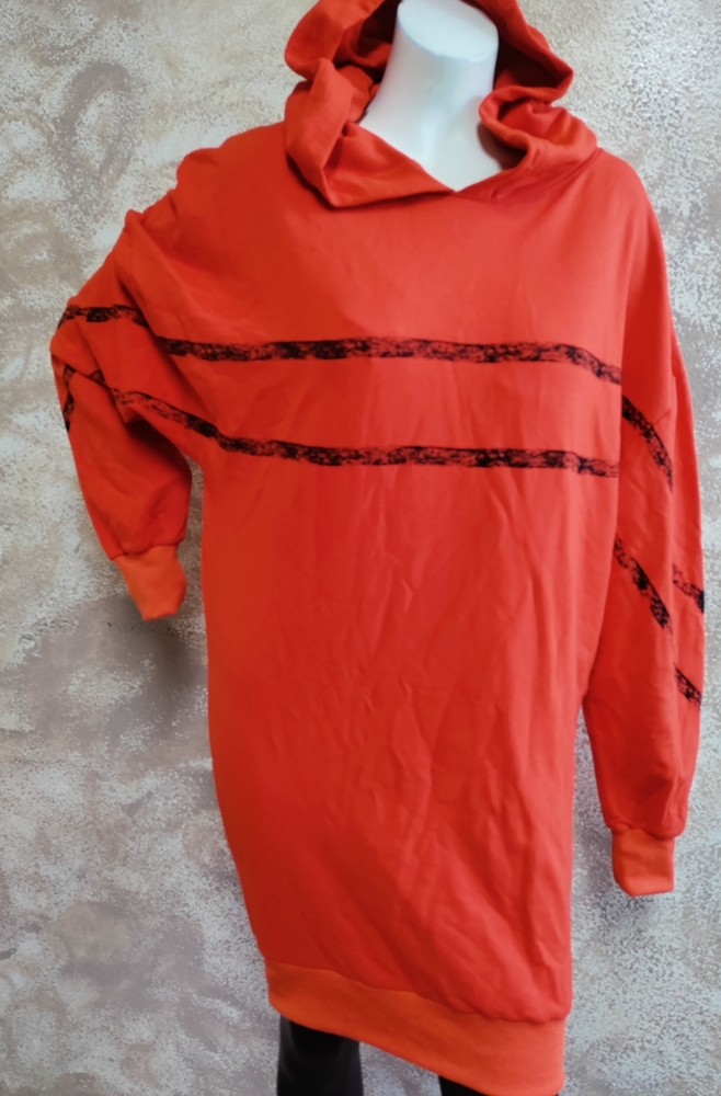 BSBW HOODIE DRESS